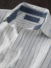 Herren-Langarmhemd mit Retro-Print